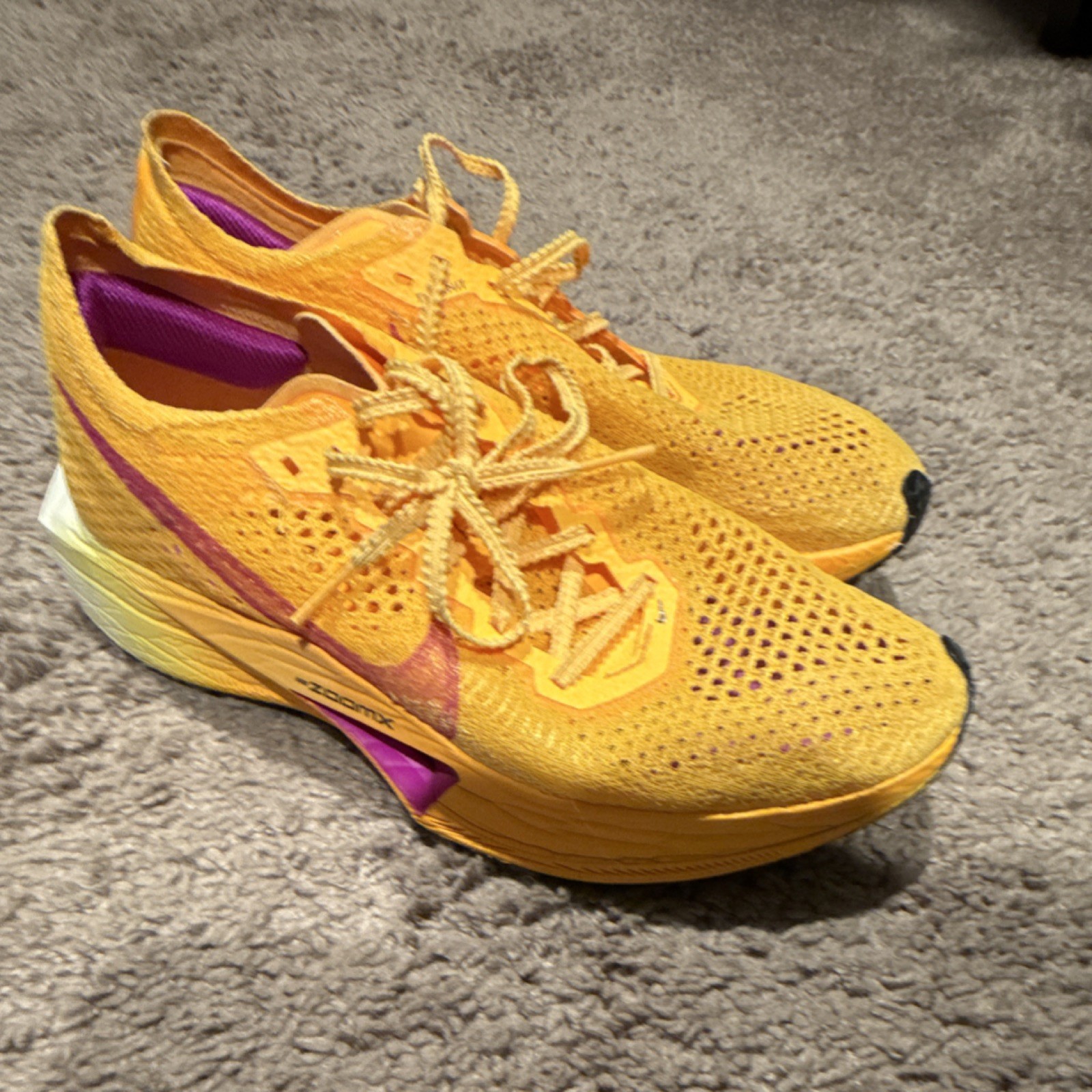 Nike Vapor Fly 3 Lightweight Breathable Running Shoes Orange Purple Women’s US 8
