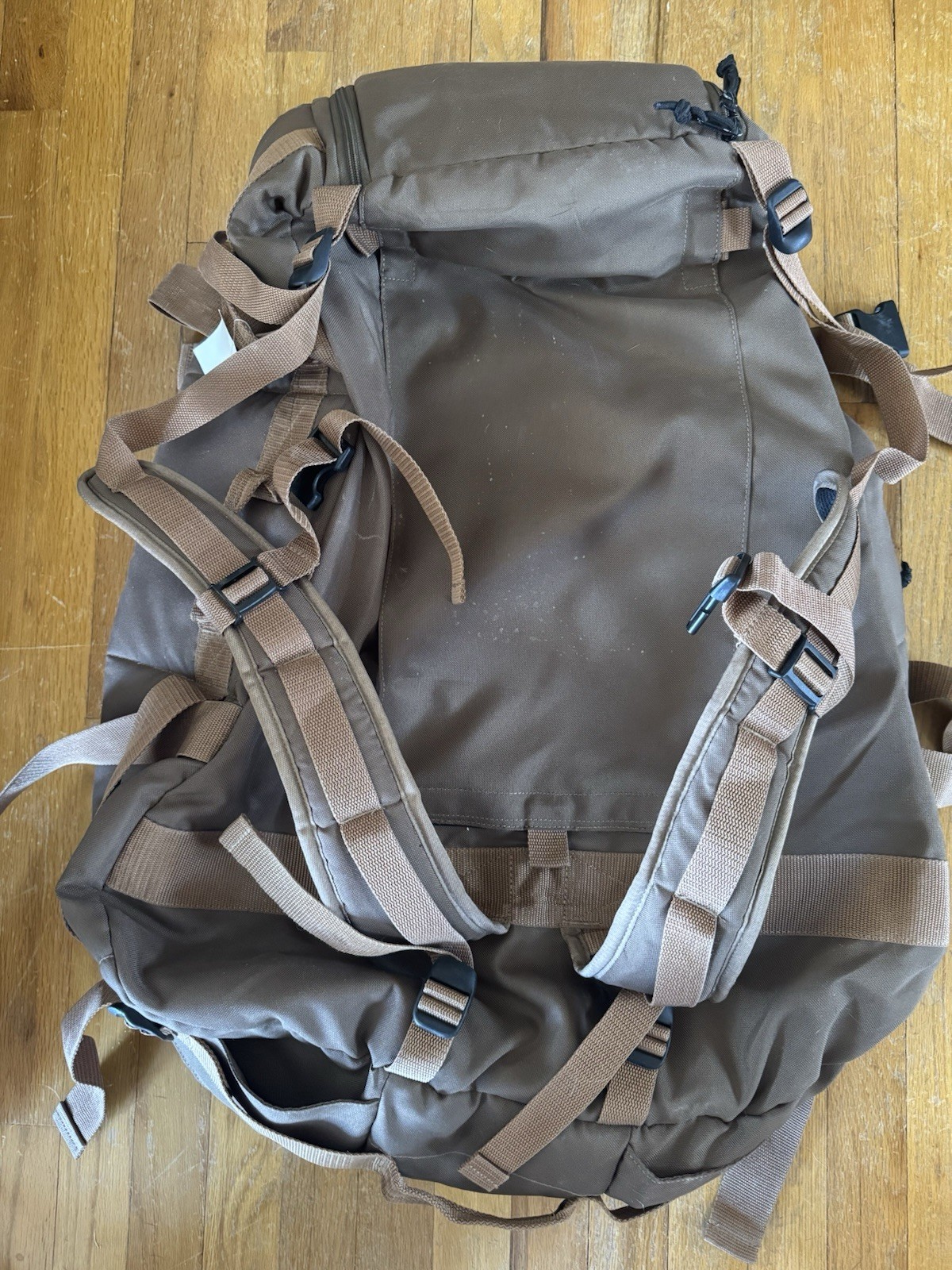 Cape Keeper Hunting Pack Cape Carrier Game Bag Backpack Brown Modular