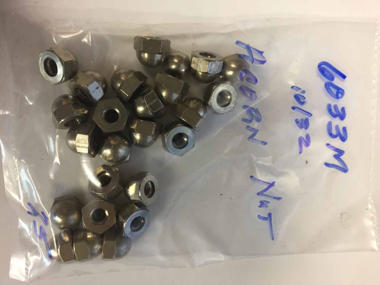 6033-M  GC ELECTRONICS 10/32" ACORN NUTS  25  PC NOS
