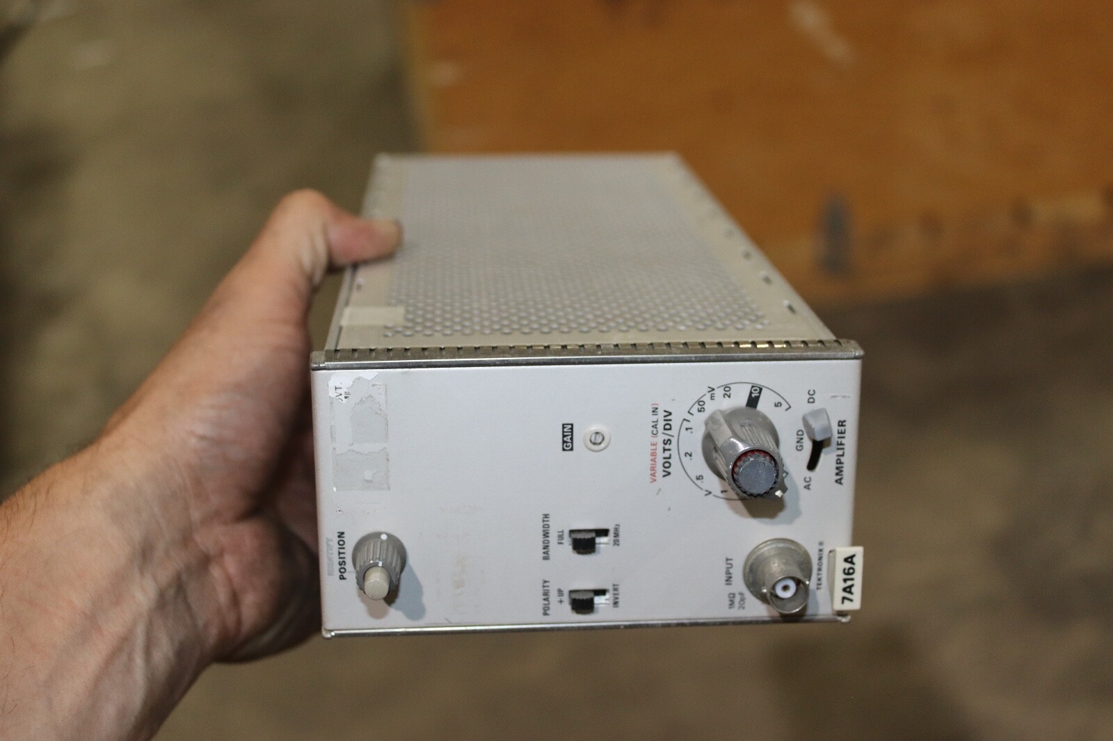 Tektronix 7A16A Amplifier Plug-in