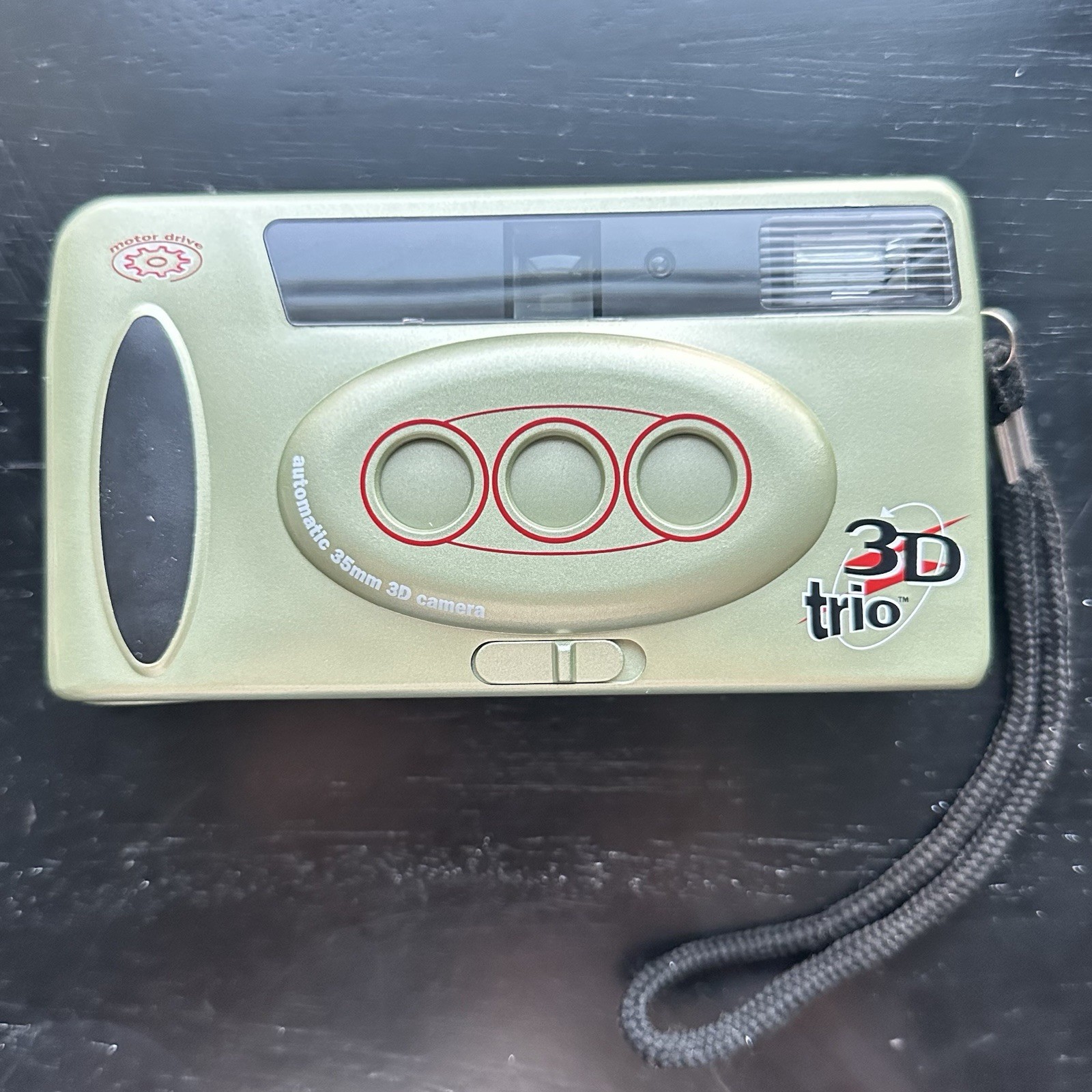 RARE / NEW TRIO 3D  35mm FILM AnalogPoint & Shoot 3D Analog Film Camera