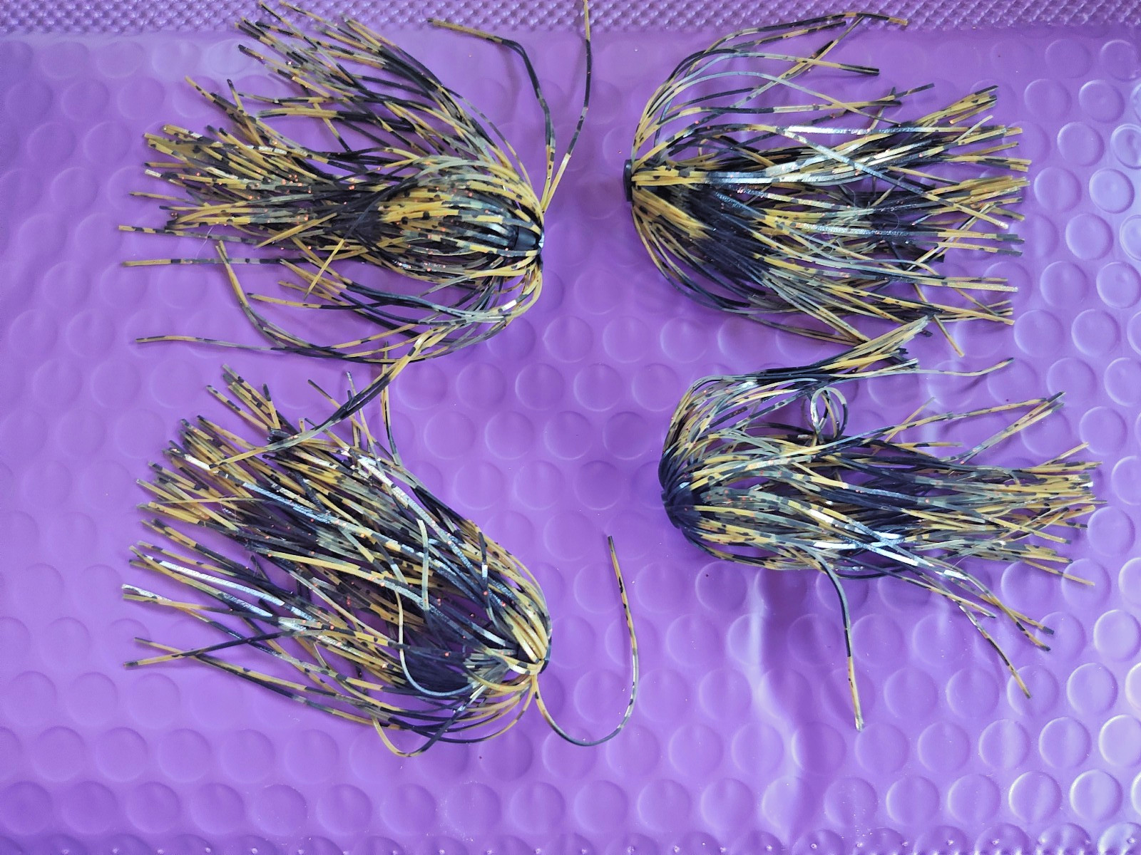 NEW - 10 SMOKEY CRAW HOLE IN ONE SKIRTS FOR FISHING LURES