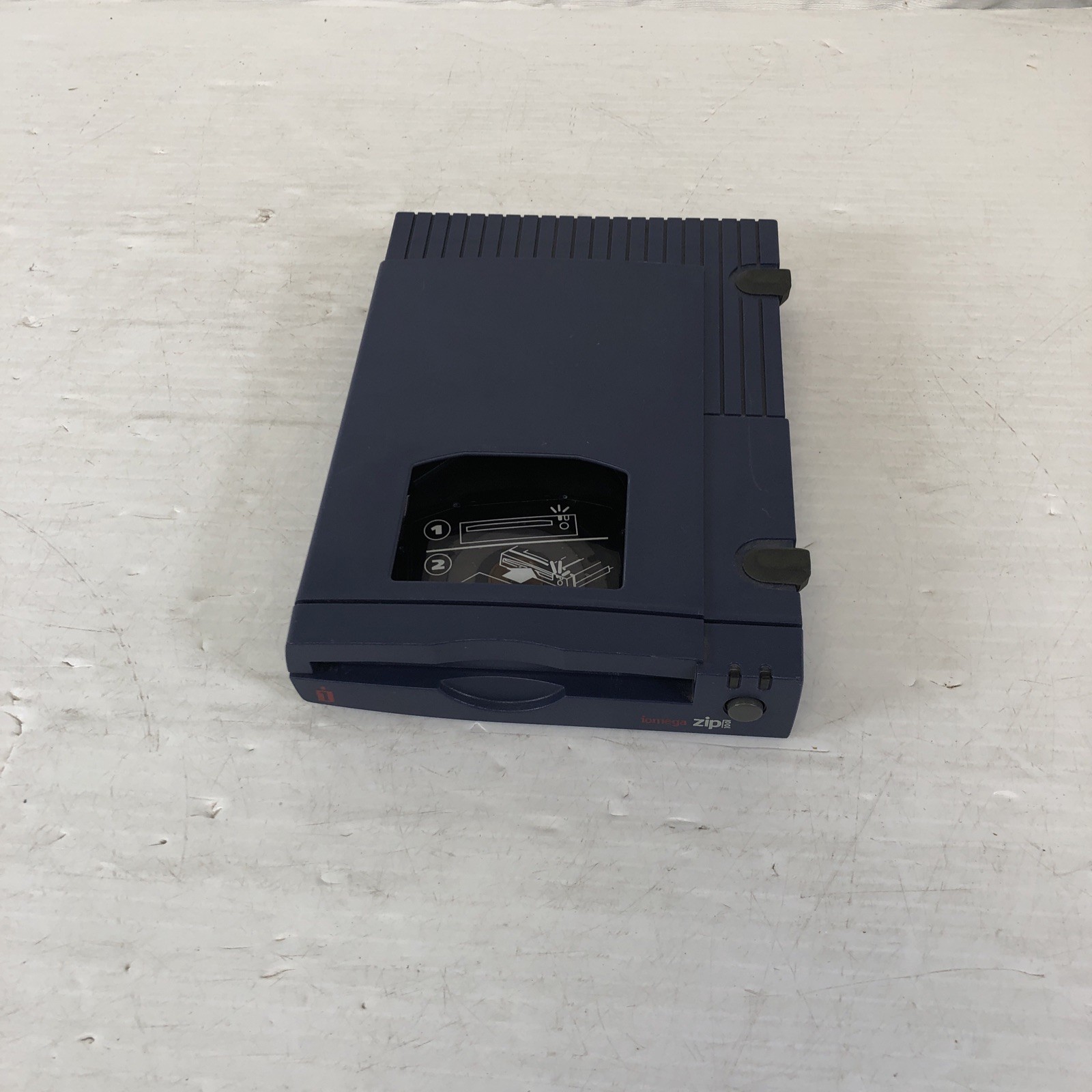 Vintage Iomega Zip 100 SCSI Z100P2 Drive Untested No Cord