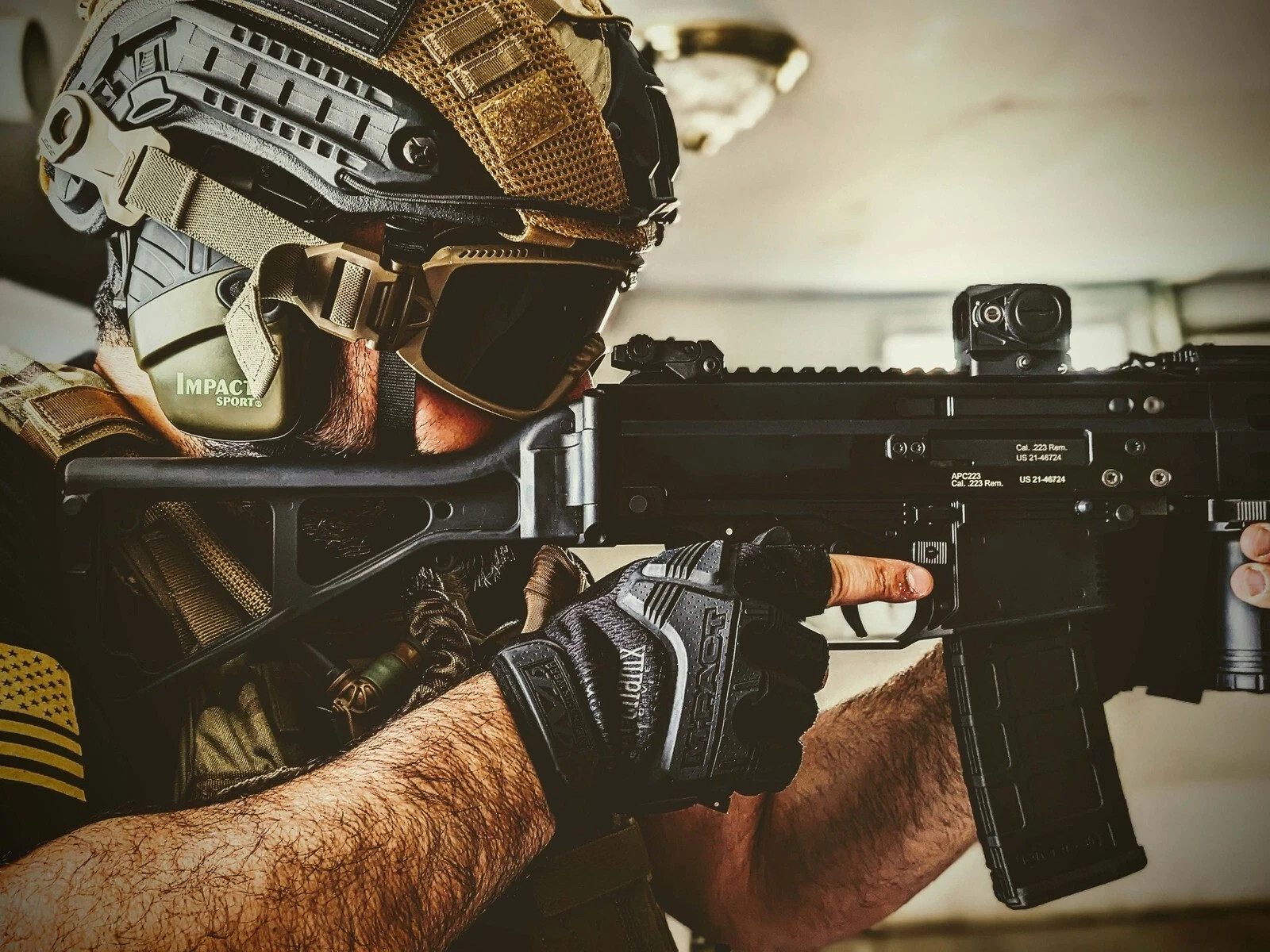 Gideon Optics Mediator Red Dot Multi-Reticle Sight 1x16mm 3 MOA Closed Emitter