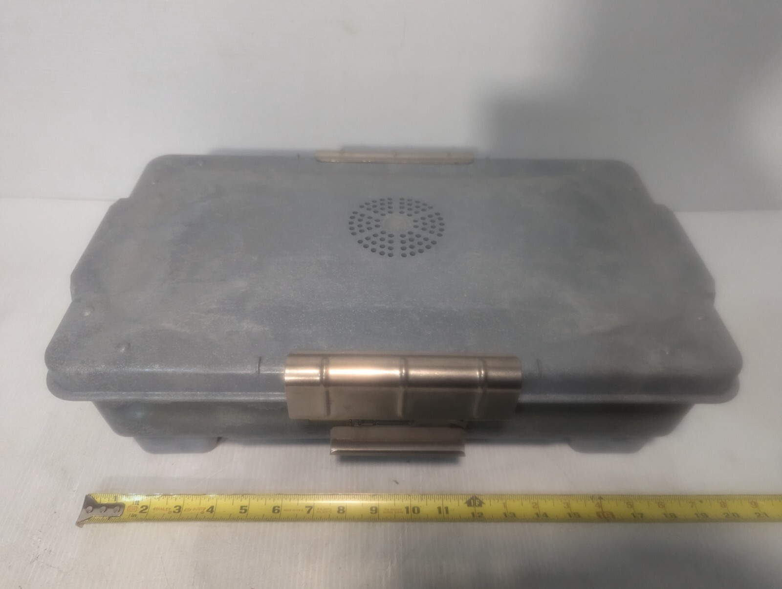 STERIS Amsco Solid Lid Sterilization Container 19 x 11 x 6 inches