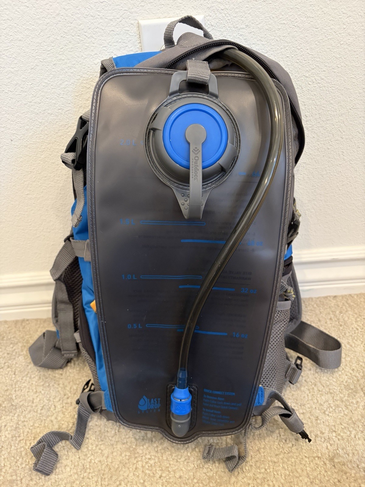 NEW Outdoor Projects Hydration Backpack With Water blade