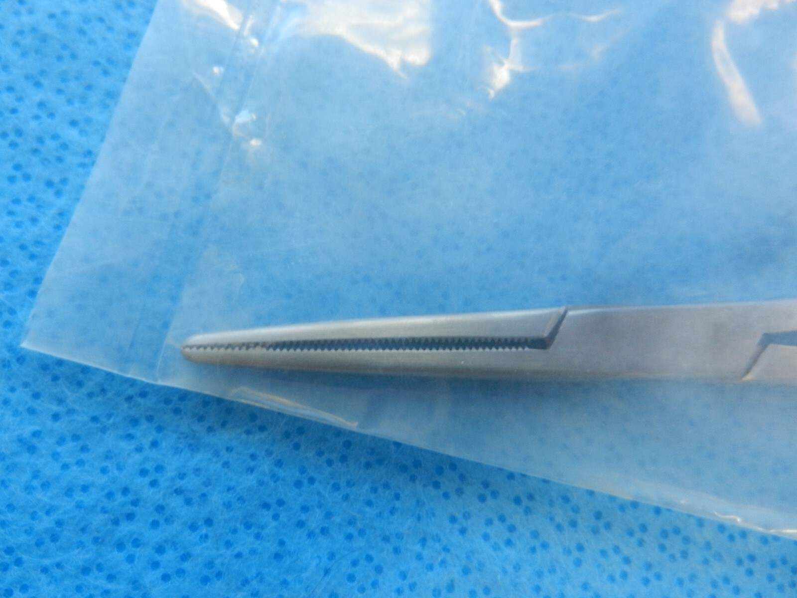 Jarit Surgical Crile Forceps 106-140 NEW!