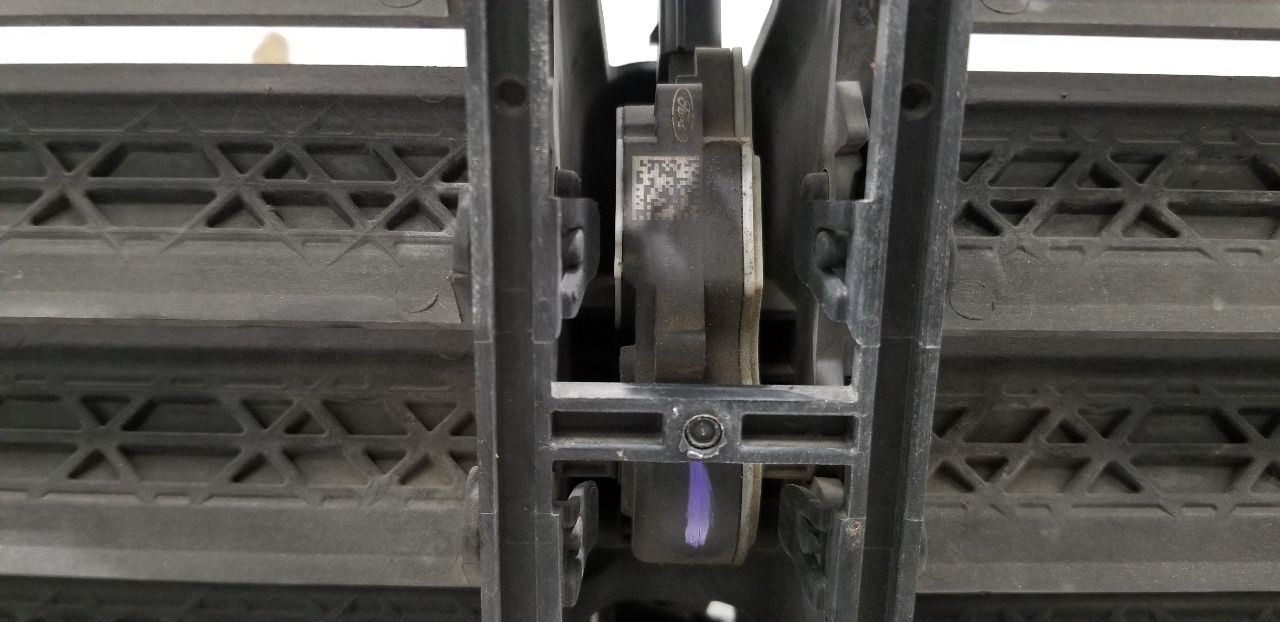 20 FORD EXPEDITION 3.5L UPPER AIR SHUTTER