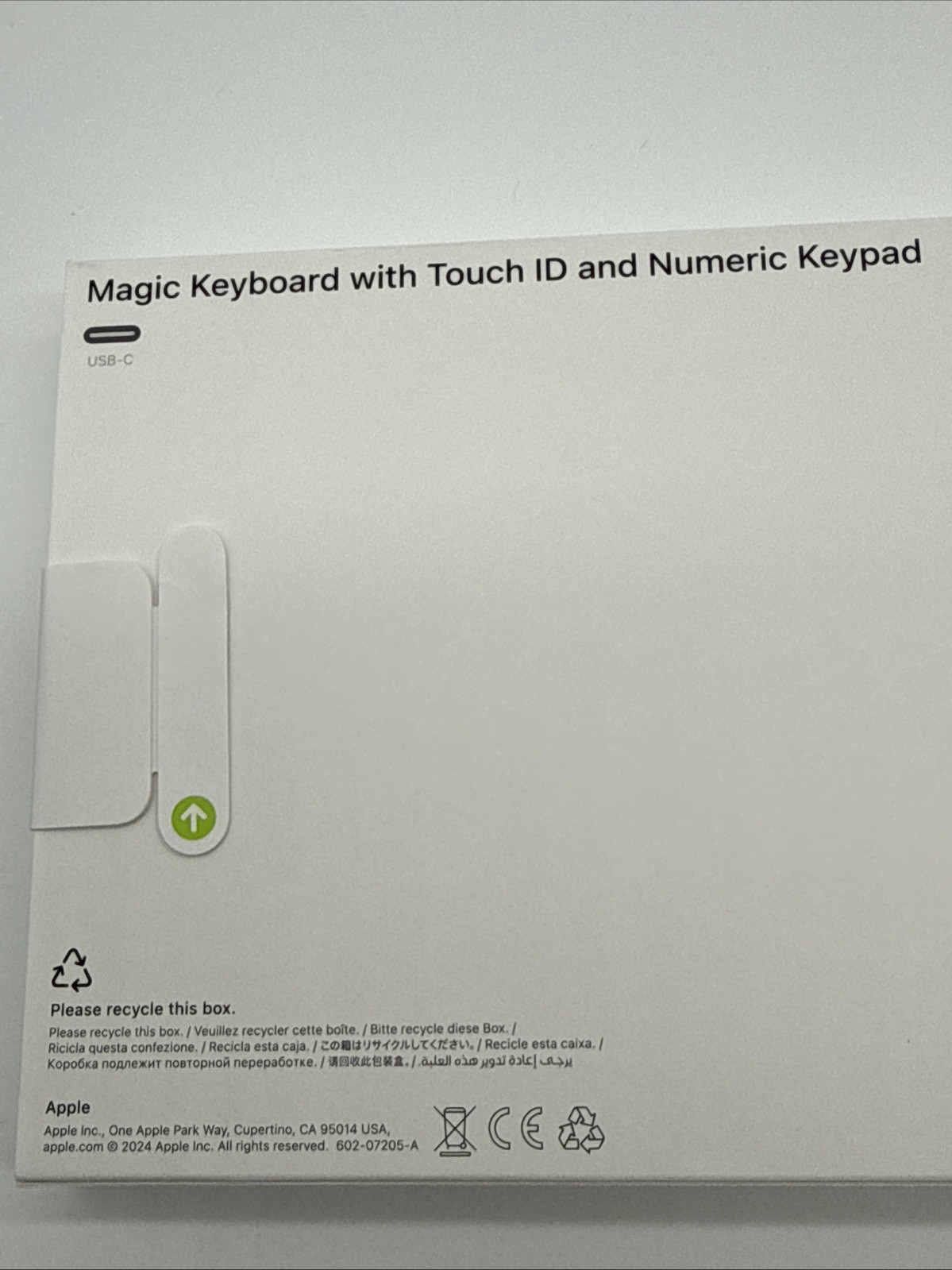 SPANISH - GENUINE APPLE MAGIC KEYBOARD TOUCH ID NUMERIC KEYPAD SILVER USB-C NEW