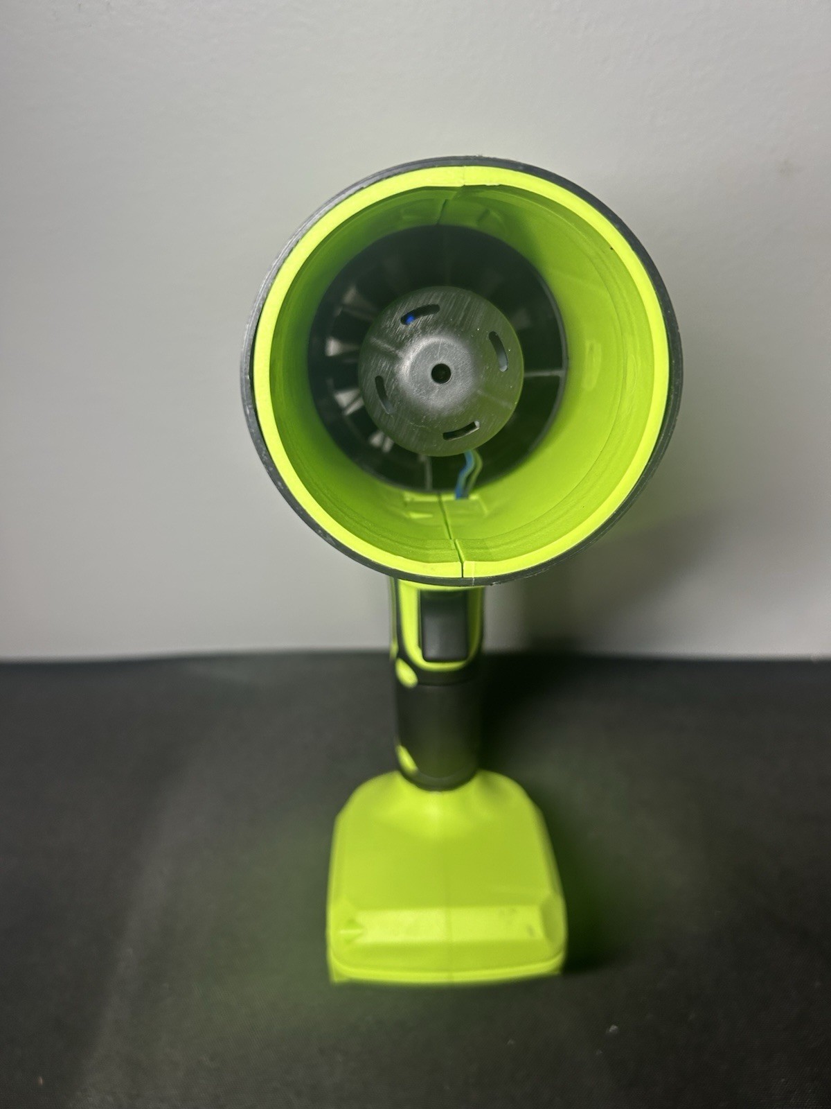 Seese Cordless Turbo Jet Leaf Blower