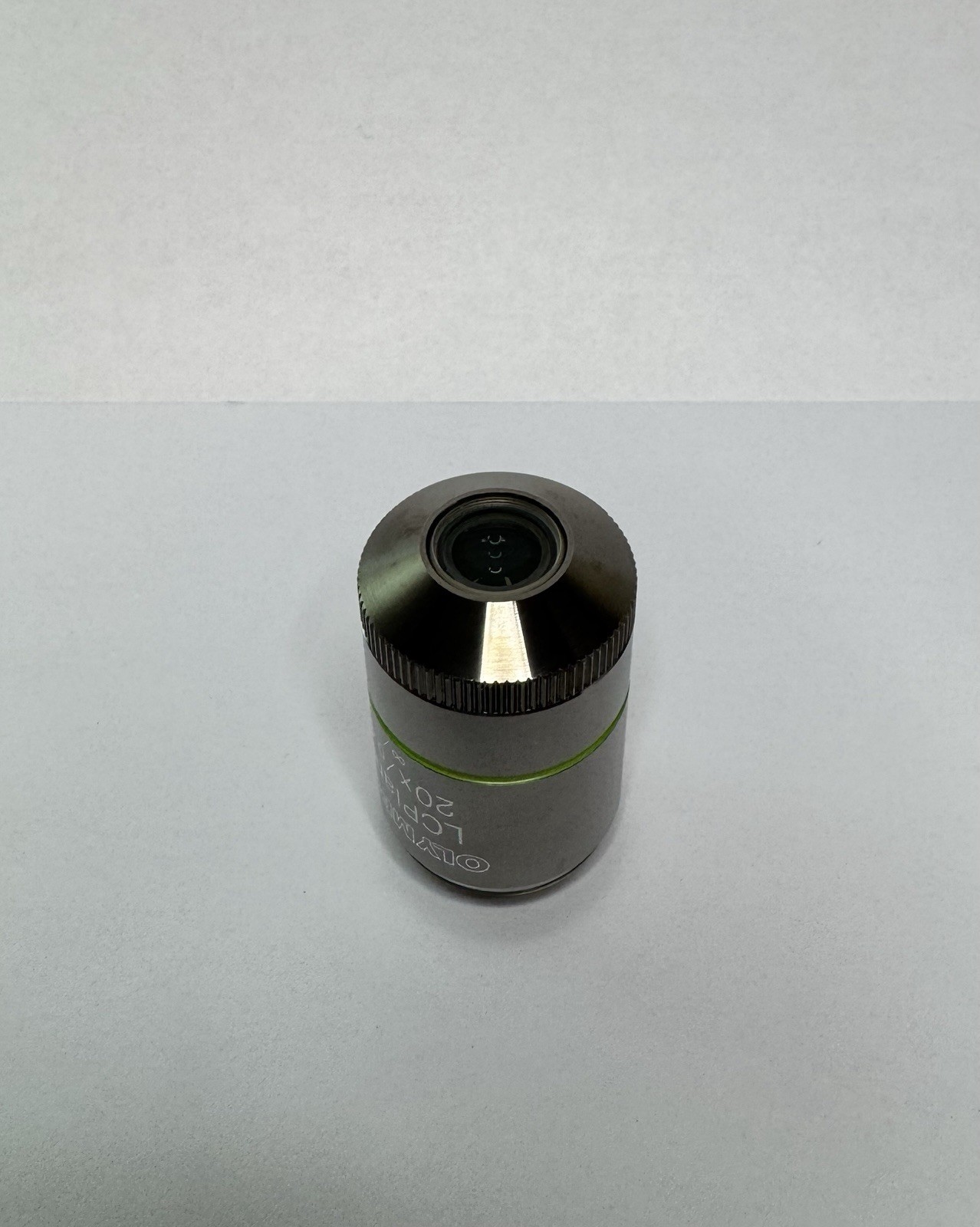 Olympus LCPlanFl 20x/0.40 0/∞ UIS Microscope Objective Lens RMS