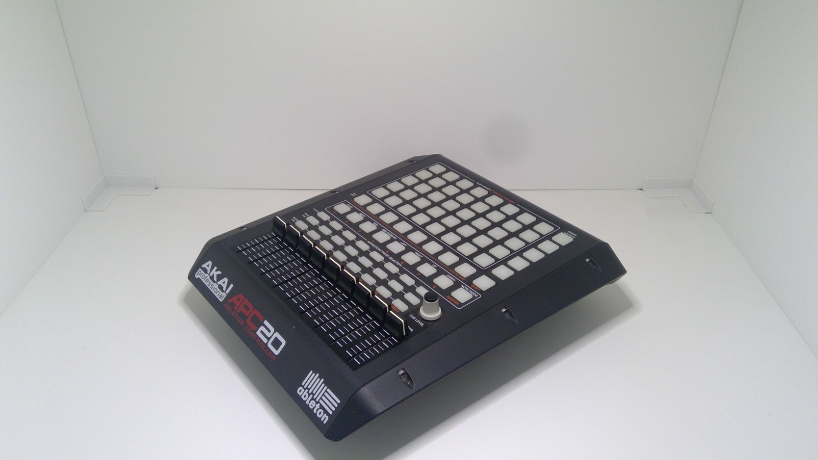 AKAI APC20 Ableton MIDI Controller – Pre-Owned, No Adapter, Minor Wear.