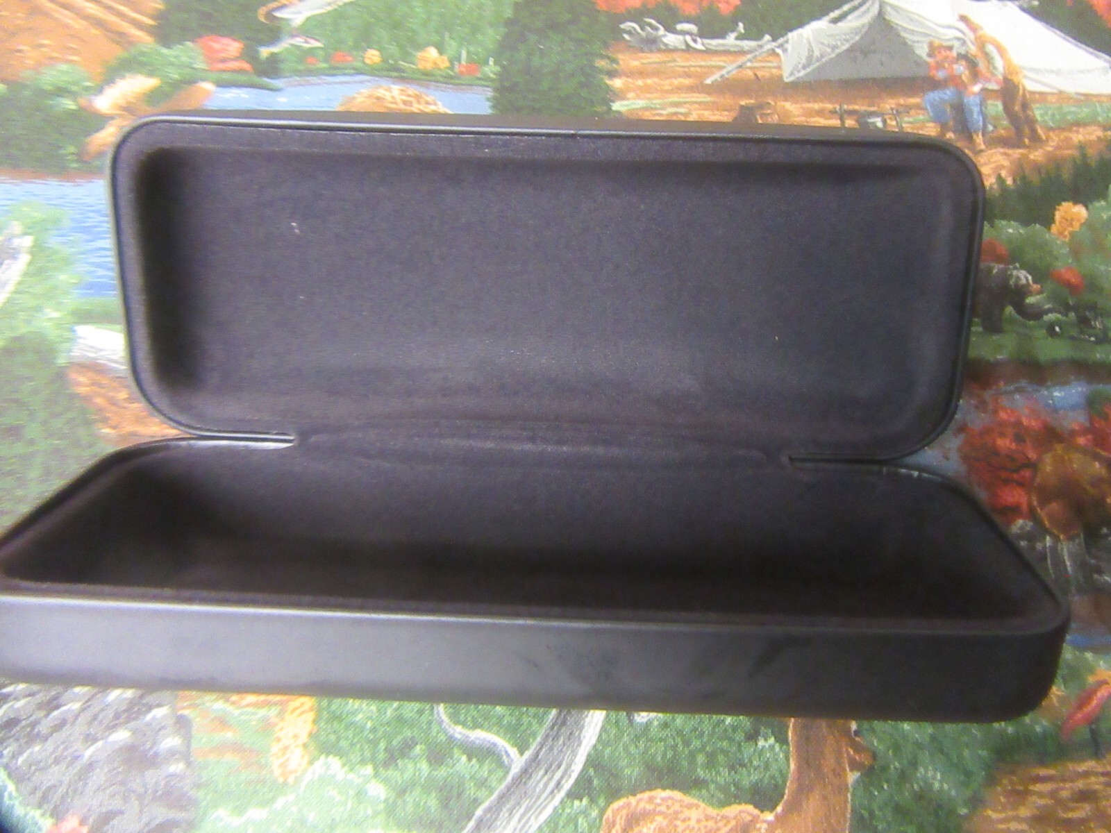 Nautica Black Sunglasses Hard Clamshell Case