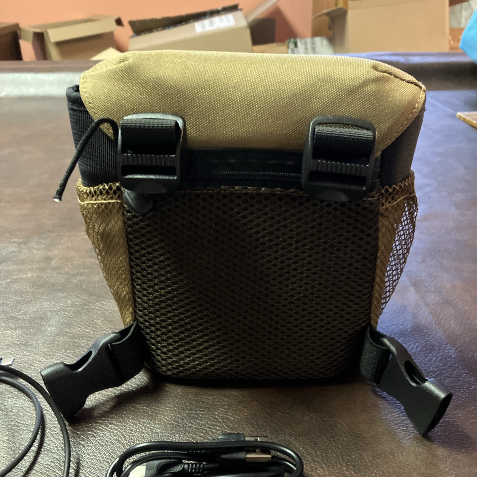 Vortex Binocular Carry Case NO HARNESS W/ Extras 7”x7”