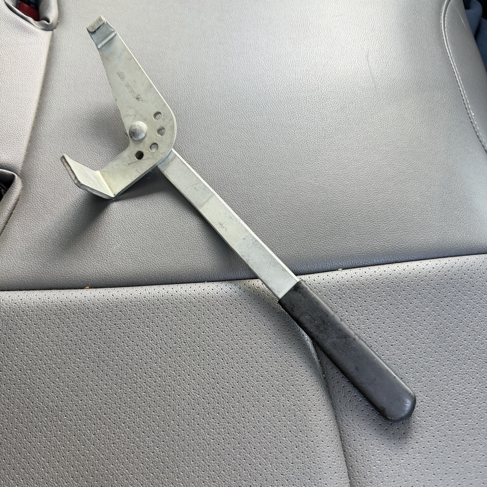 Mac Tools SAT5052 heavy-duty air brake slack check tool