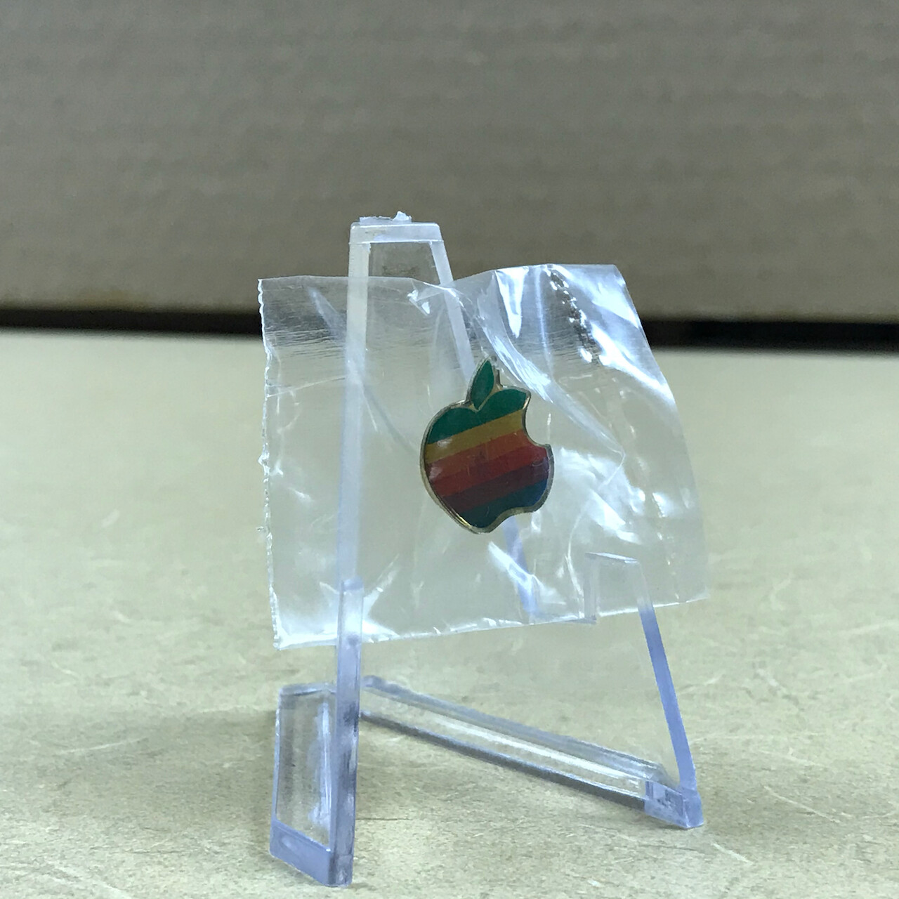 MINT PIN: Apple Rainbow Logo in original bag (original from dealership- no copy)
