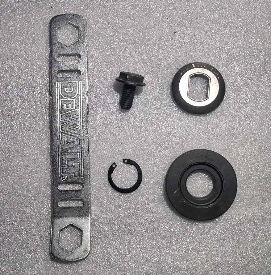DEWALT  BOLT OUTER INNER FLANGE N521085 FOR DCS570B circular Saw [ Set ]