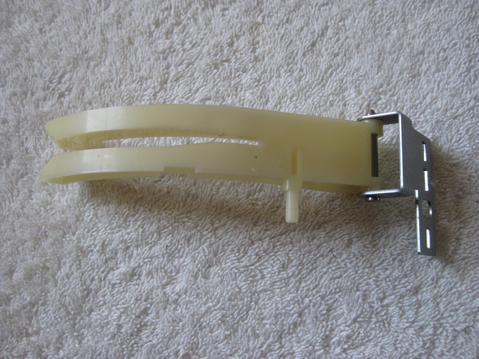 DISC LOADER ARM FOR A SONY CDP-CX270 CD CHANGER OEM PART