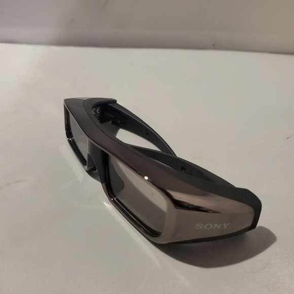 1 Original Sony TDG-BR100  3D Glasses - Authentic