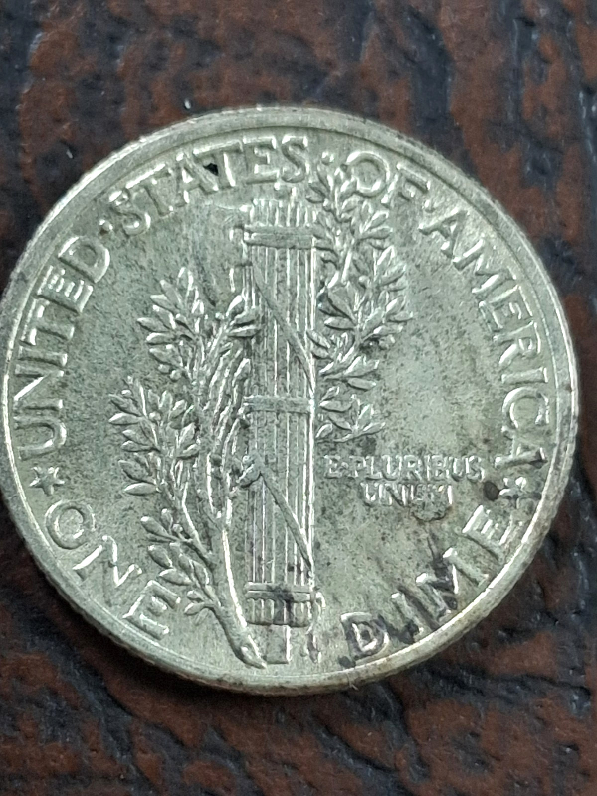 1945 P Mercury Silver Dime *UNCIRCULATED* MS FSB