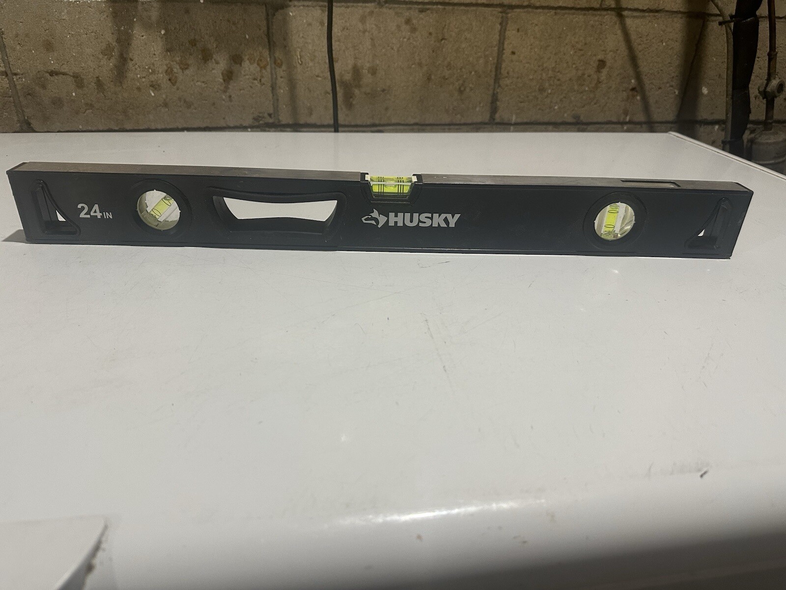 Husky 24 Inch Level