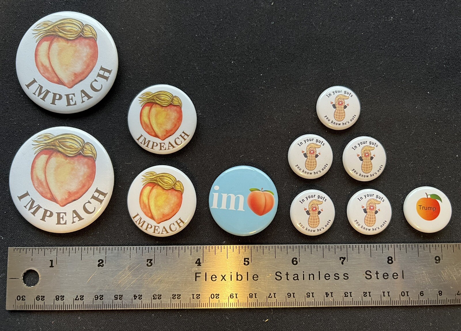 11  Trump pinback buttons