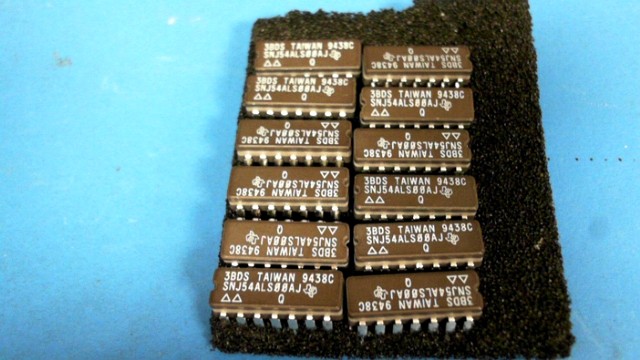 New (4pcs) SNJ54ALS00AJ TEXAS INSTRUMENTS IC Logic