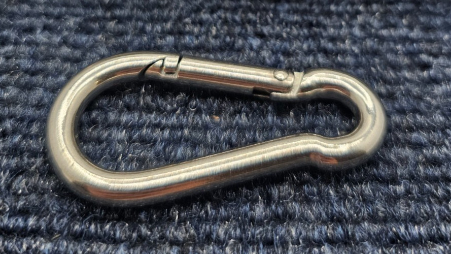 (QTY 15) 1-1/8" x 2-1/4" Carabiner Safety Spring Snap Hook