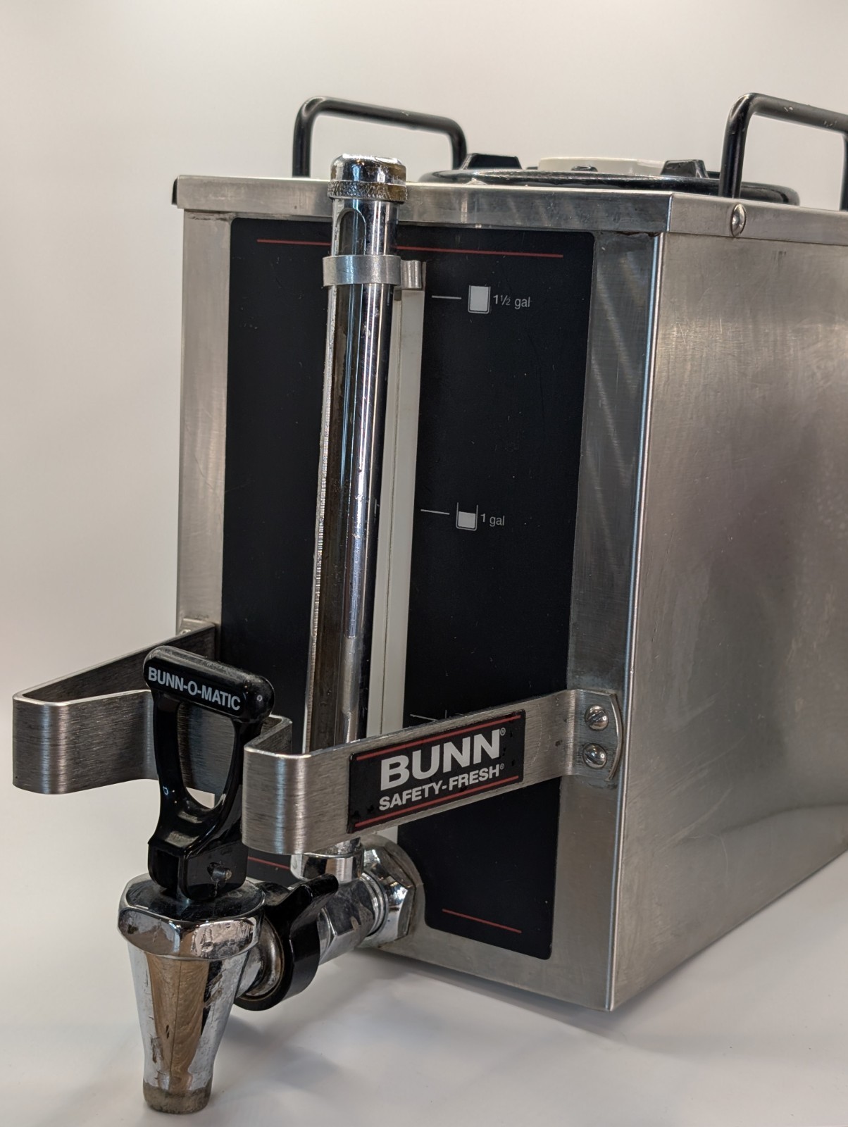 Bunn Model 1.5GPR-FF (TOP HANDLES) Coffee Server NSF Rated