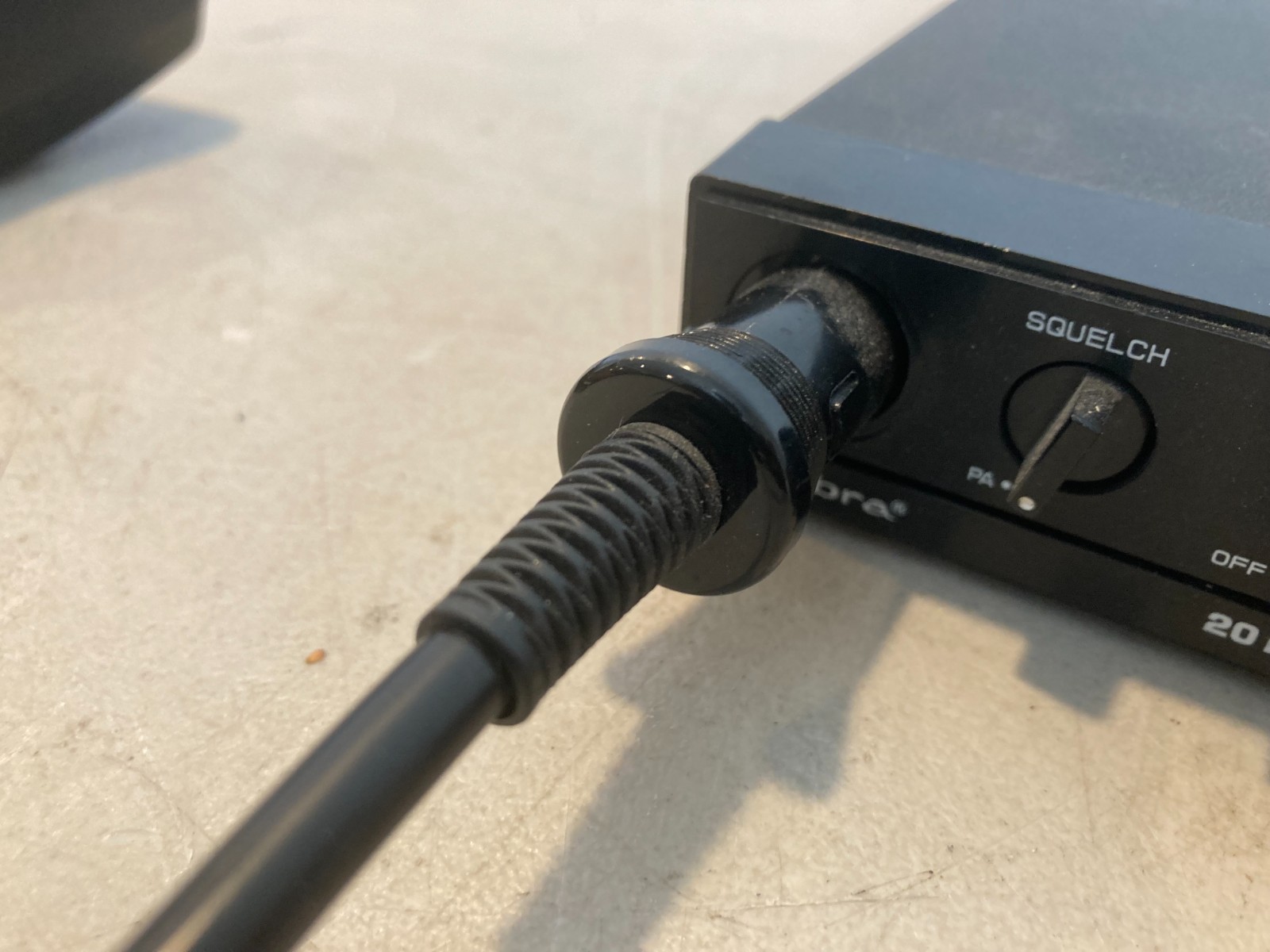 Cobra 20 Plus CB Radio Transceiver 40 Channel Model