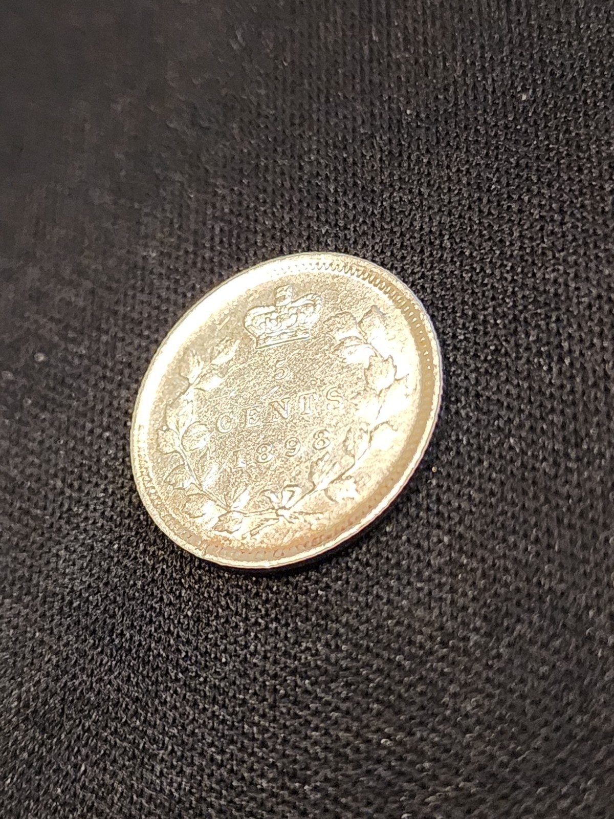 1898 Canada 5 Cents Silver Coin