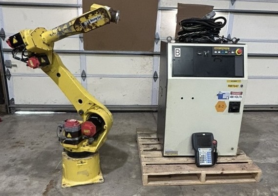 Fanuc M-16iB/20 6 Axis Robot W/ R-J3iB Controller And Teach Pendant *Please Read