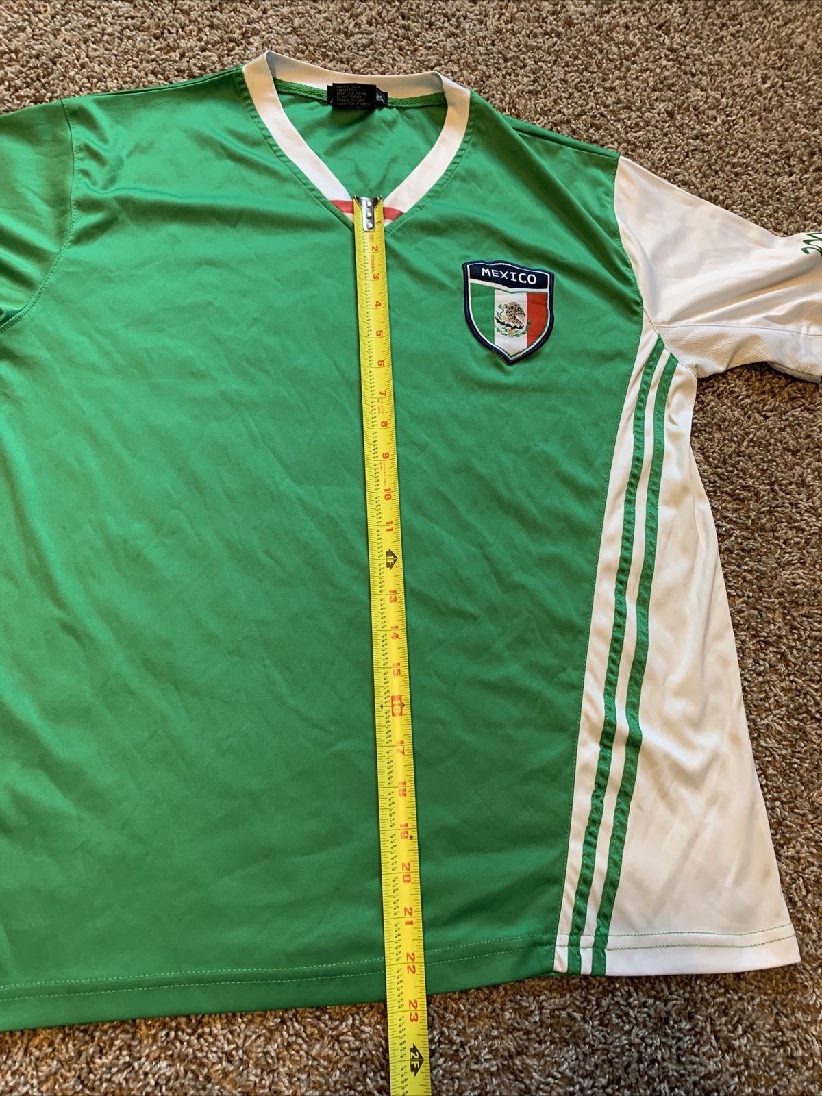 Basix Soccer Mens Green White Red Mexico Soccer Shirt Size XL Polyester