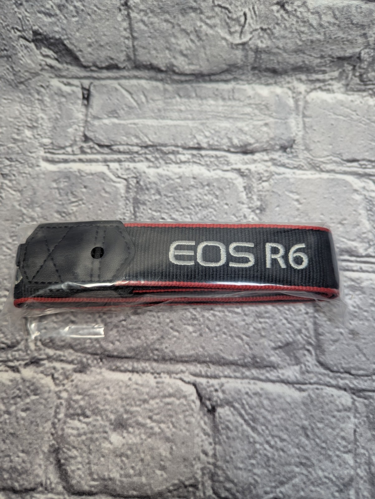 Canon EOS R6  Digital Camera Neck Shoulder Strap Black-Red -  Genuine OEM - NEW