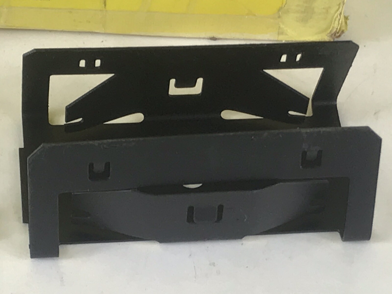 50 Erico Caddy DBM2 Double Box Mount