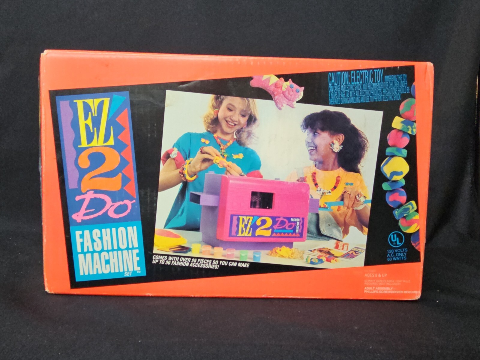 1993 Vintage (Kenner) "EZ 2 DO FASHION MACHINE SET" Electric Toy, NEW! RARE!