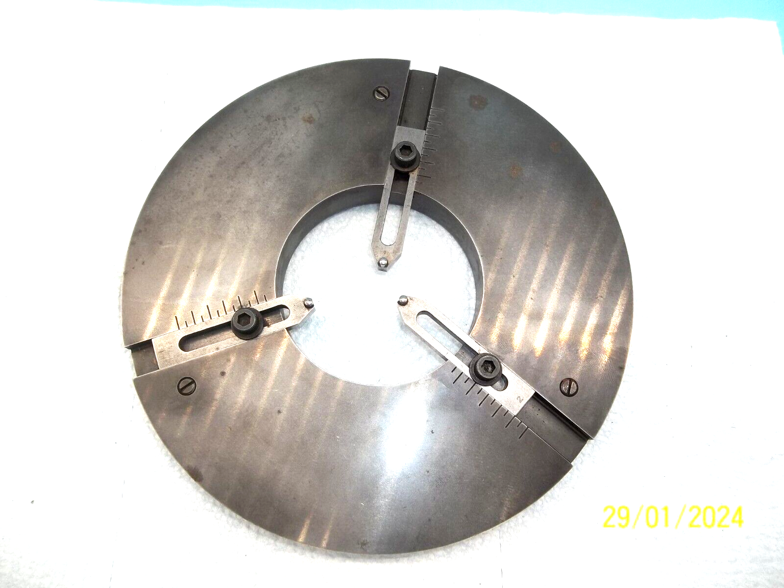 8" Round Metal Inspection Surface Plate (MS-558)