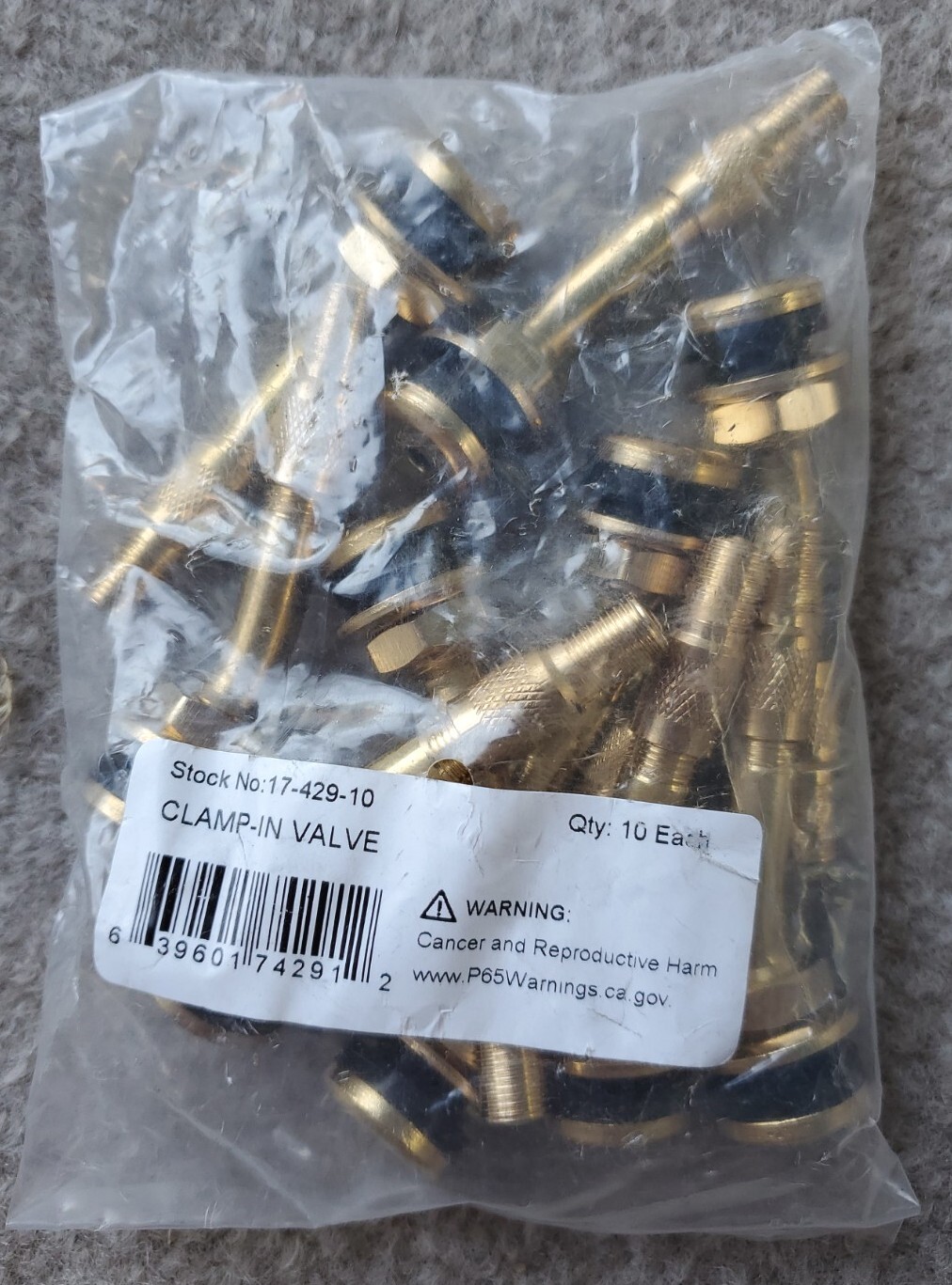 10 Brass Bolt-In 2.25 in. Valve for Ford Trucks, TMRTR429-10 Brand New!