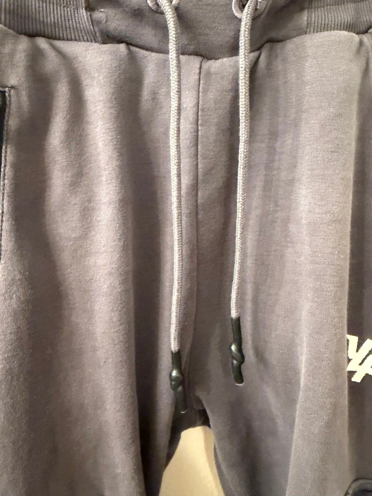 Youngla gray cargo joggers size M