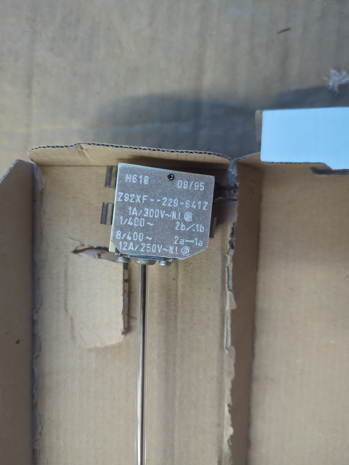 Ceramaspeed Temperature Limiter/Sensor. Whirlpool