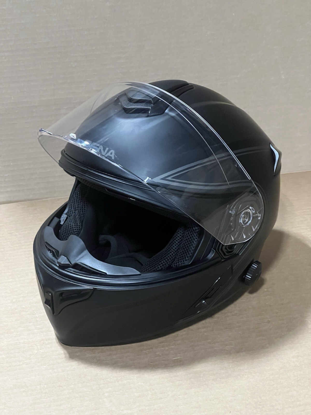 (M) Sena Outrush Modular Flip-up Motorcycle Helmet Matte Black Bluetooth