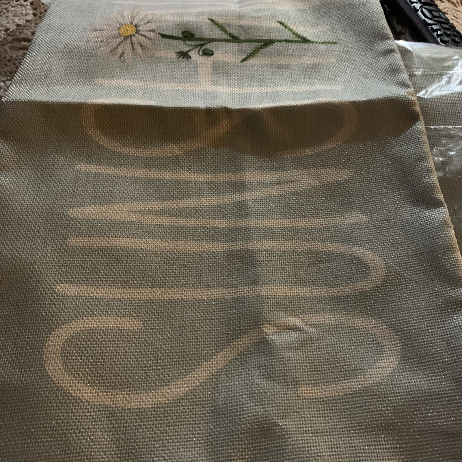 Daisy Sunshine pillow cases Five(5) 19x11 1/2 Unbranded
