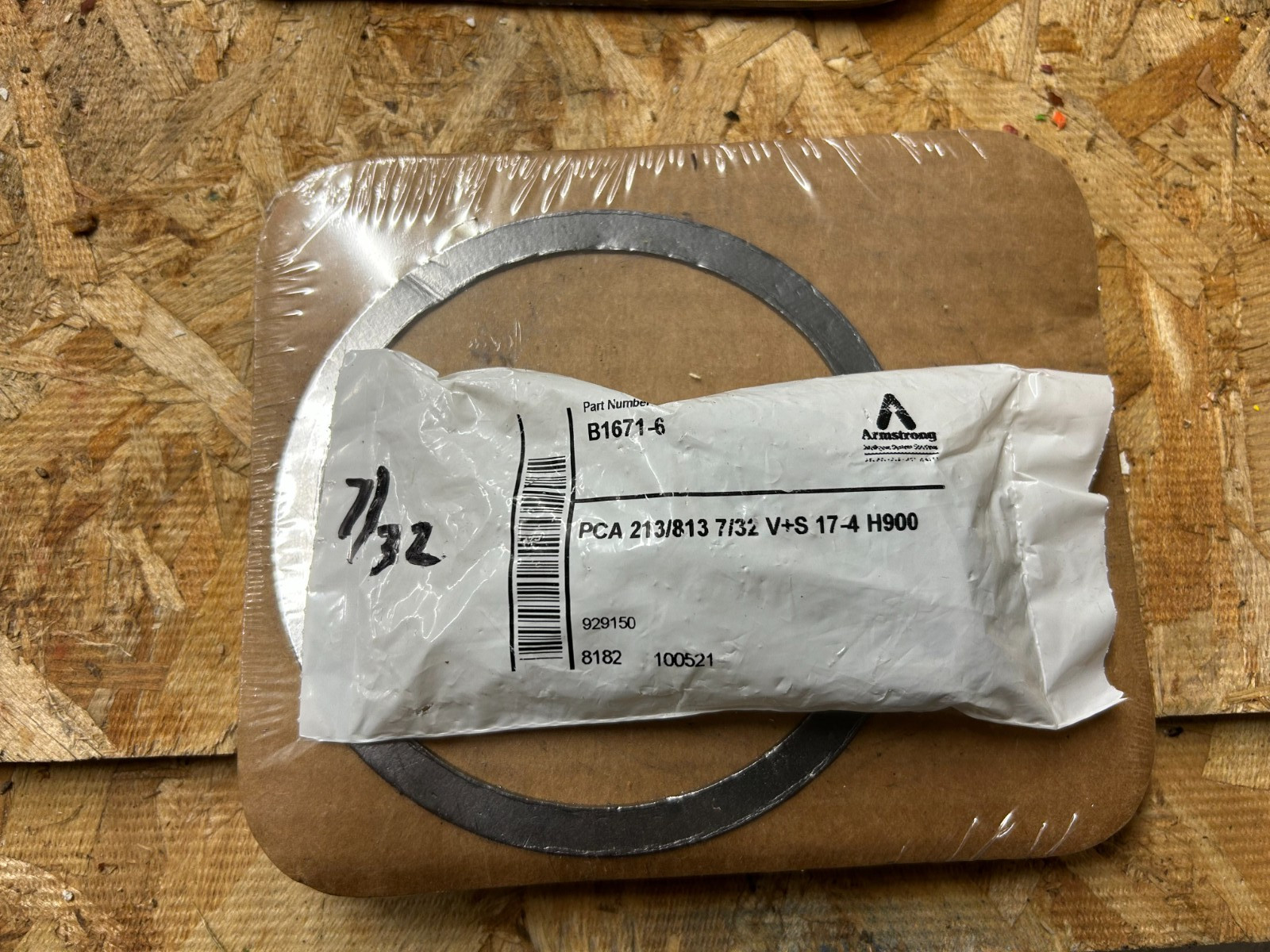 Armstrong B1671-6 - Bucket Mechanism & Seat AND gasket A22284-1 for 213 trap