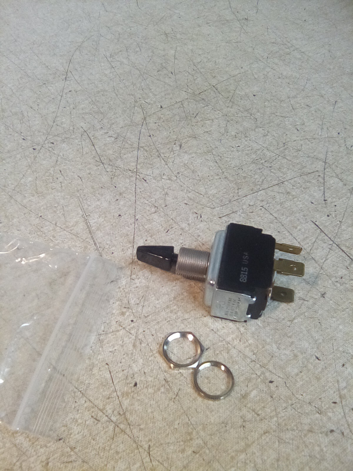 Cole Hersee 8815 Toggle Switch 10A, 250Vac