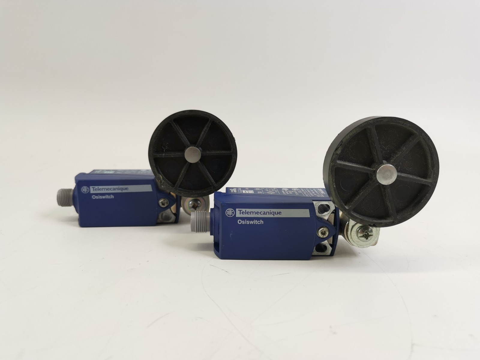 Telemecanique ZCP21 M1 2 Limit Switches 2 pcs.