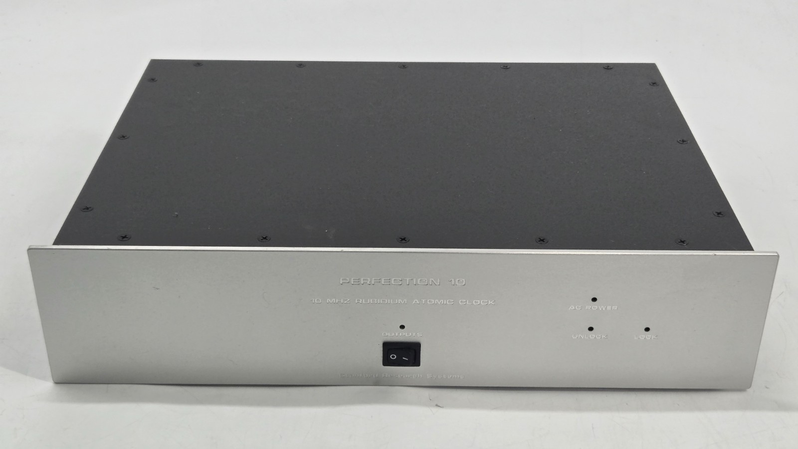 Stanford Research Systems Perfection 10 Rubidium Atomic Clock 10 MHZ