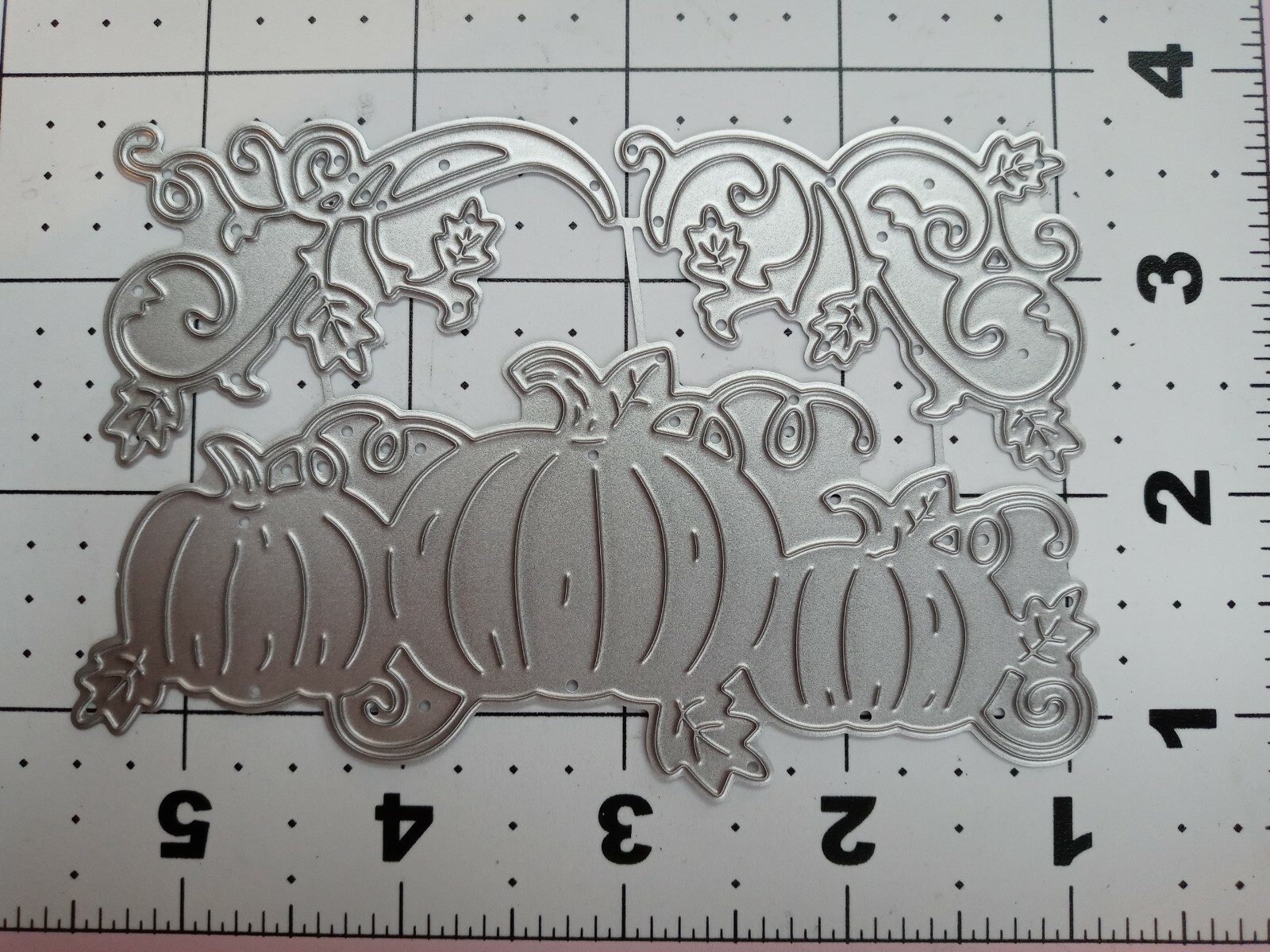 Universal Die Cut Tool Thin Metal Emboss Thanksgiving Pumpkin Patch Halloween