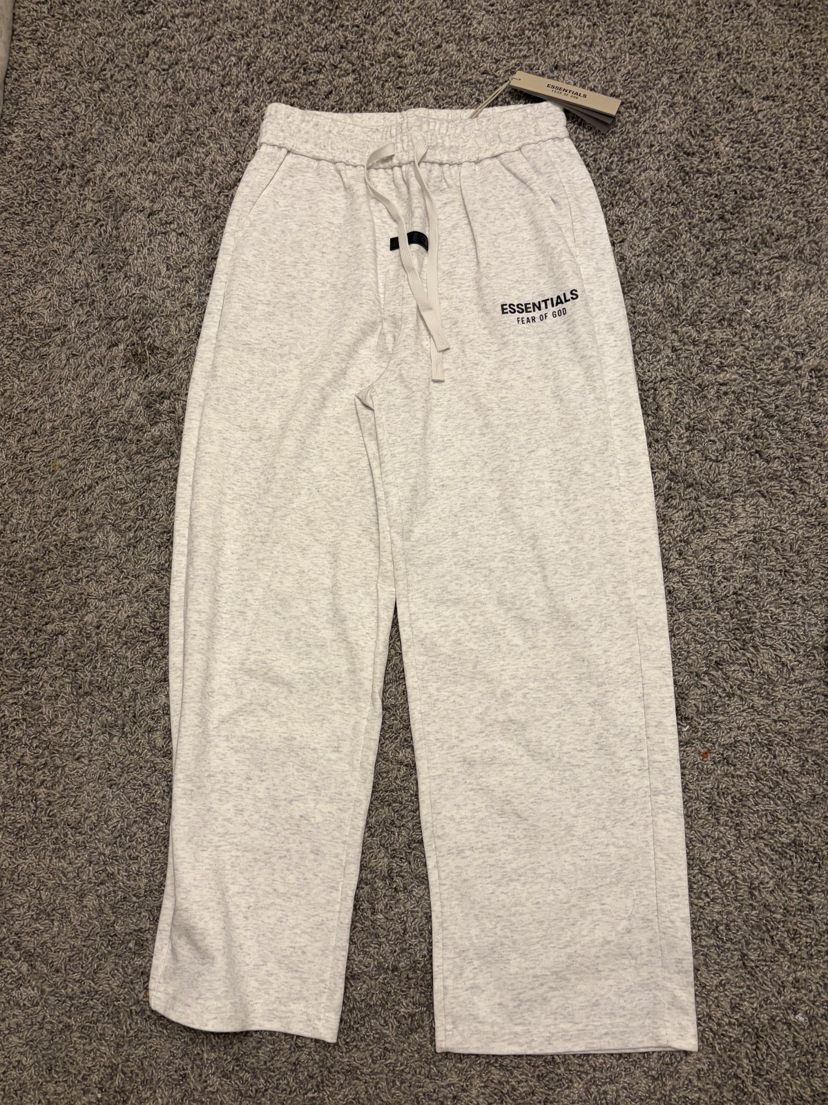 🌟 Fear of God Essentials Sweatpants White Sz M - L Fast USA Shipping 🇺🇸