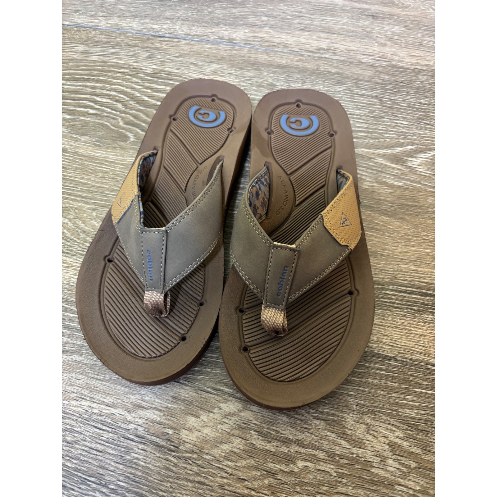 Cobian Men's Brown Flip Flops Sandals Thong Style Casual Beach Summer Size 8
