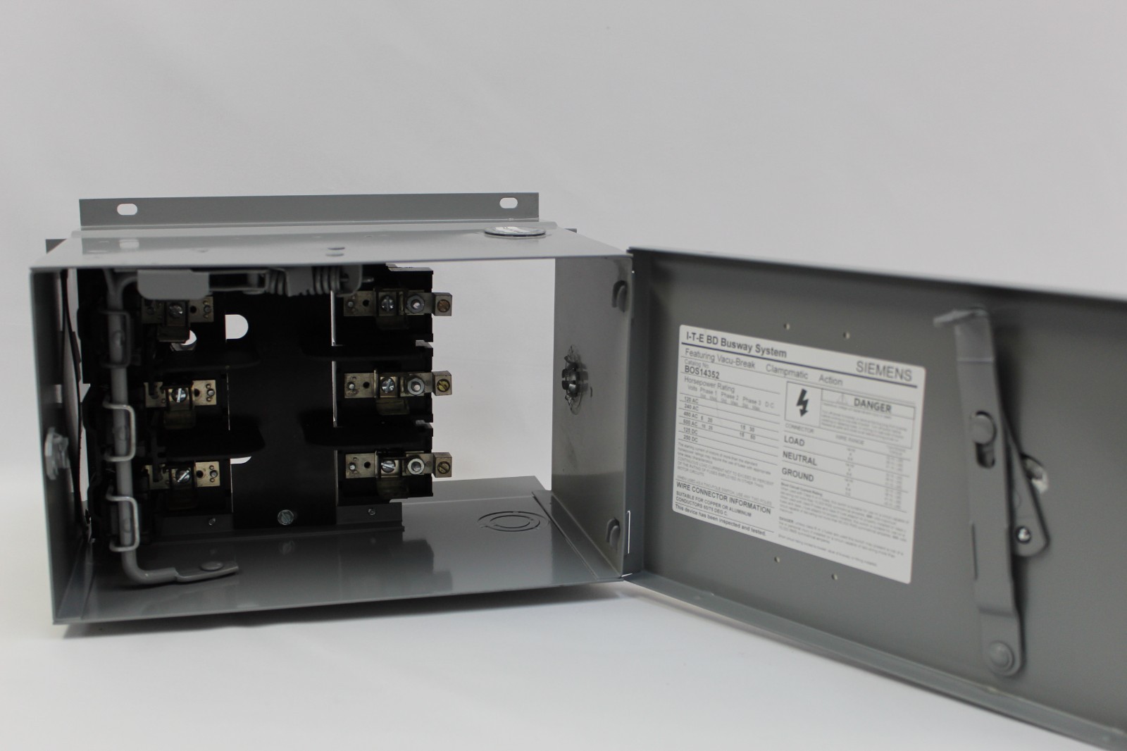 BOS14351 Siemens I.T.E. BD Switch Plug, RECON, 30 Amp 600V